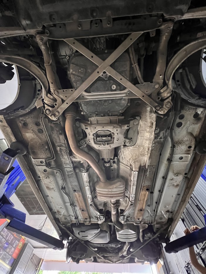 PHỦ GẦM GỐC NƯỚC ONZCA 8 Phủ Gầm Gốc Nước Onzca tại Hoàng Vũ Auto 47